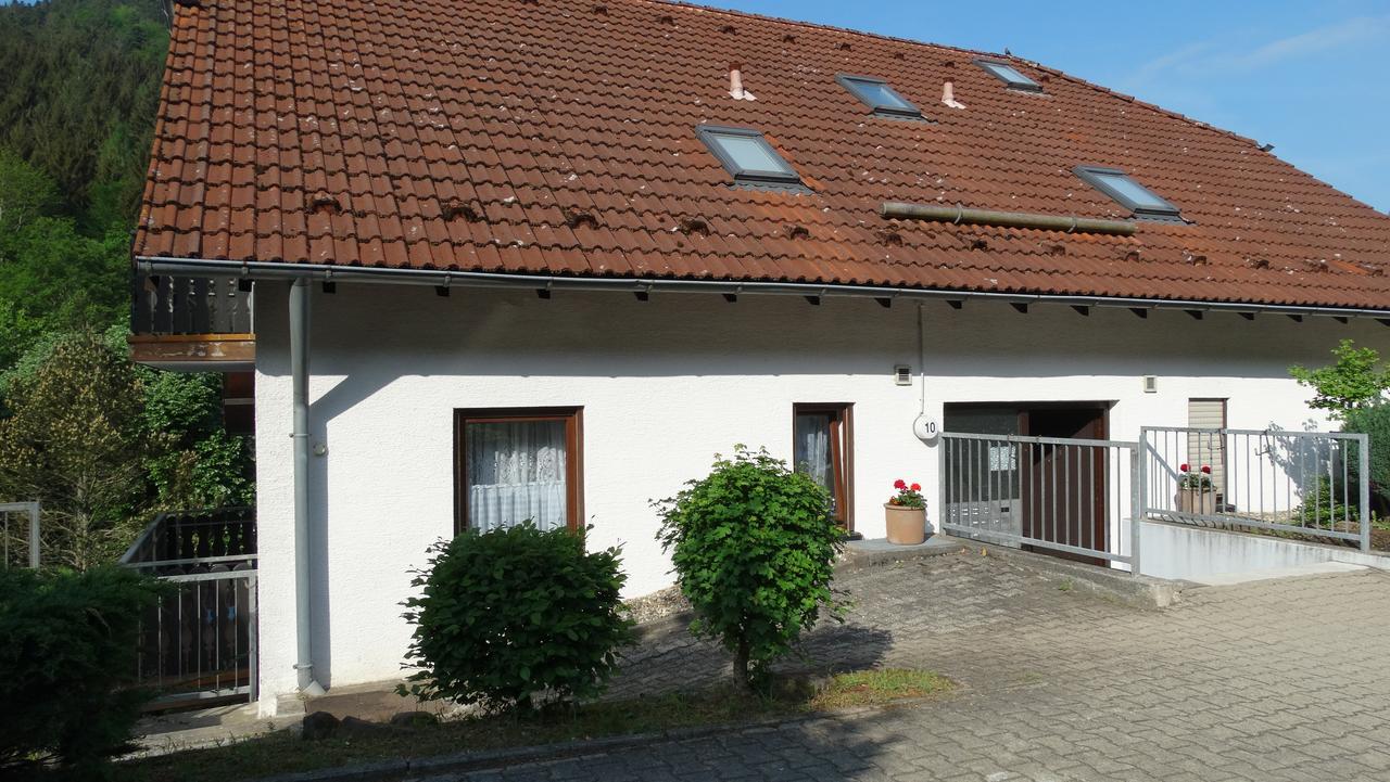 Alb-Rosa Lägenhet Bad Herrenalb Exteriör bild